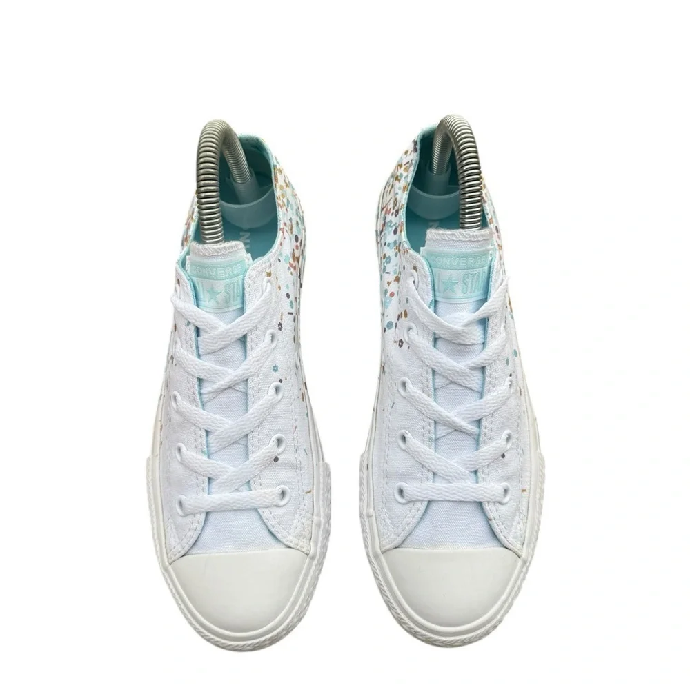 Converse Low Top Glitter Confetti Sneakers Size 4 (Juniors)